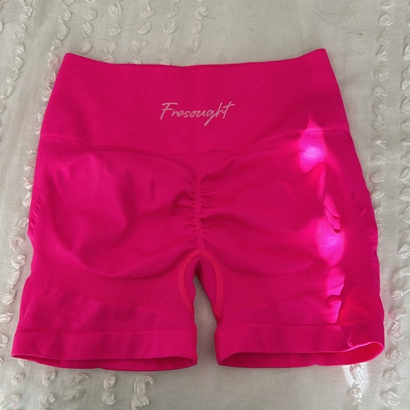 fresought hot pink athletic shirts size small - Picture 2 of 2